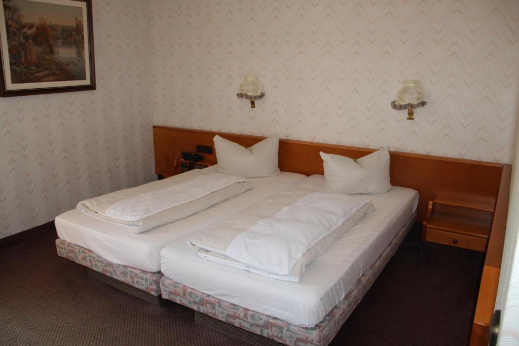 Schlosshotel 히르슈호른 객실 사진
